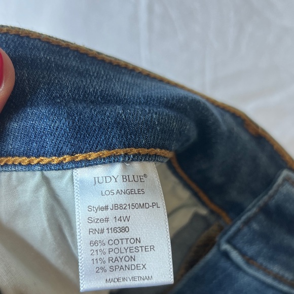 Judy Blue Distressed Blue Jeans skinny fit 14w - Picture 3 of 8
